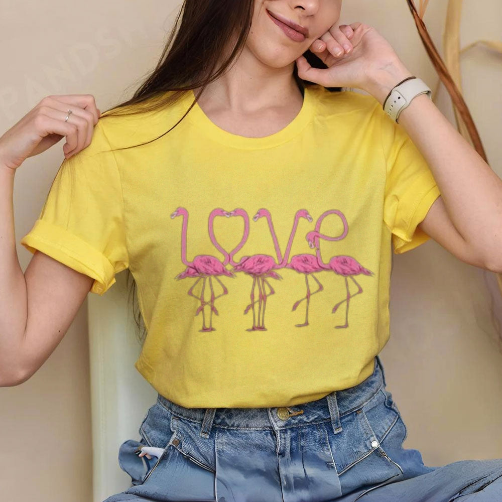 Women Love Flamingo For Valentine's Day Print Graphic T-shirt