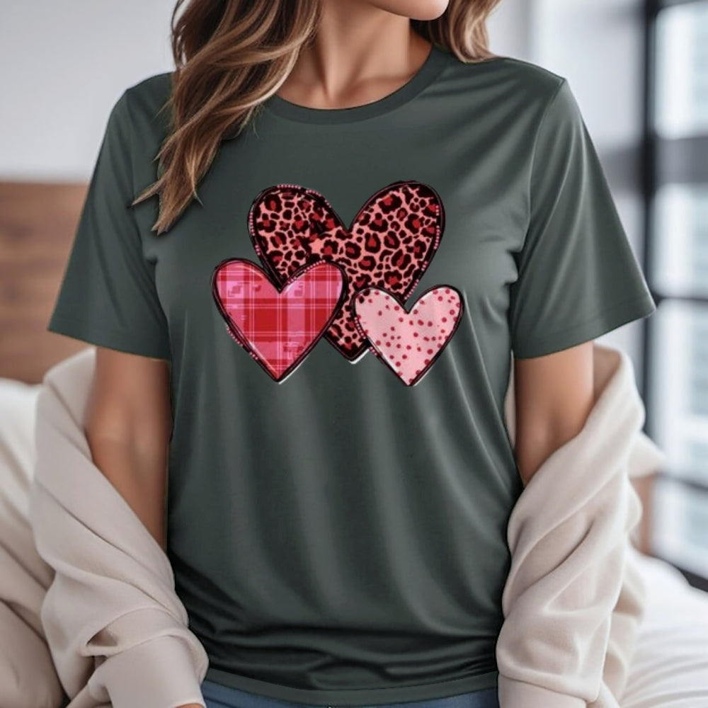 Women Love Leopard Heart Valentine's Day Print Graphic T-shirt