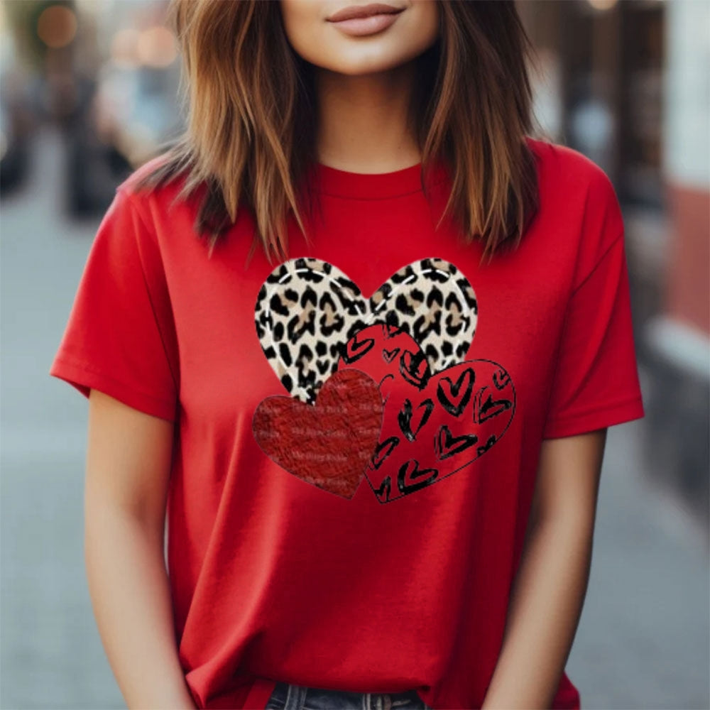 Women Love Leopard Heart Valentine's Day Print Graphic T-shirt