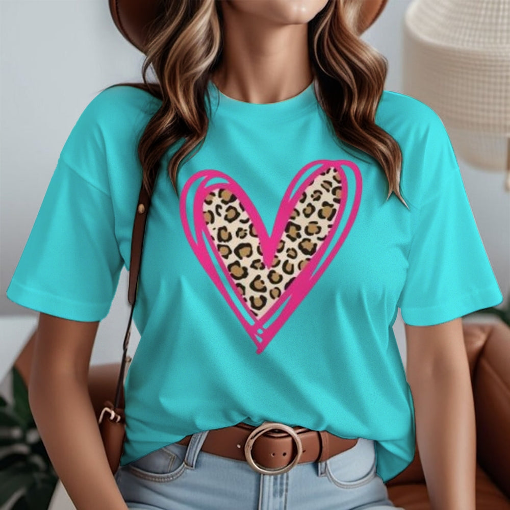 Women Love Leopard Heart Valentine's Day Print  Graphic T-shirt