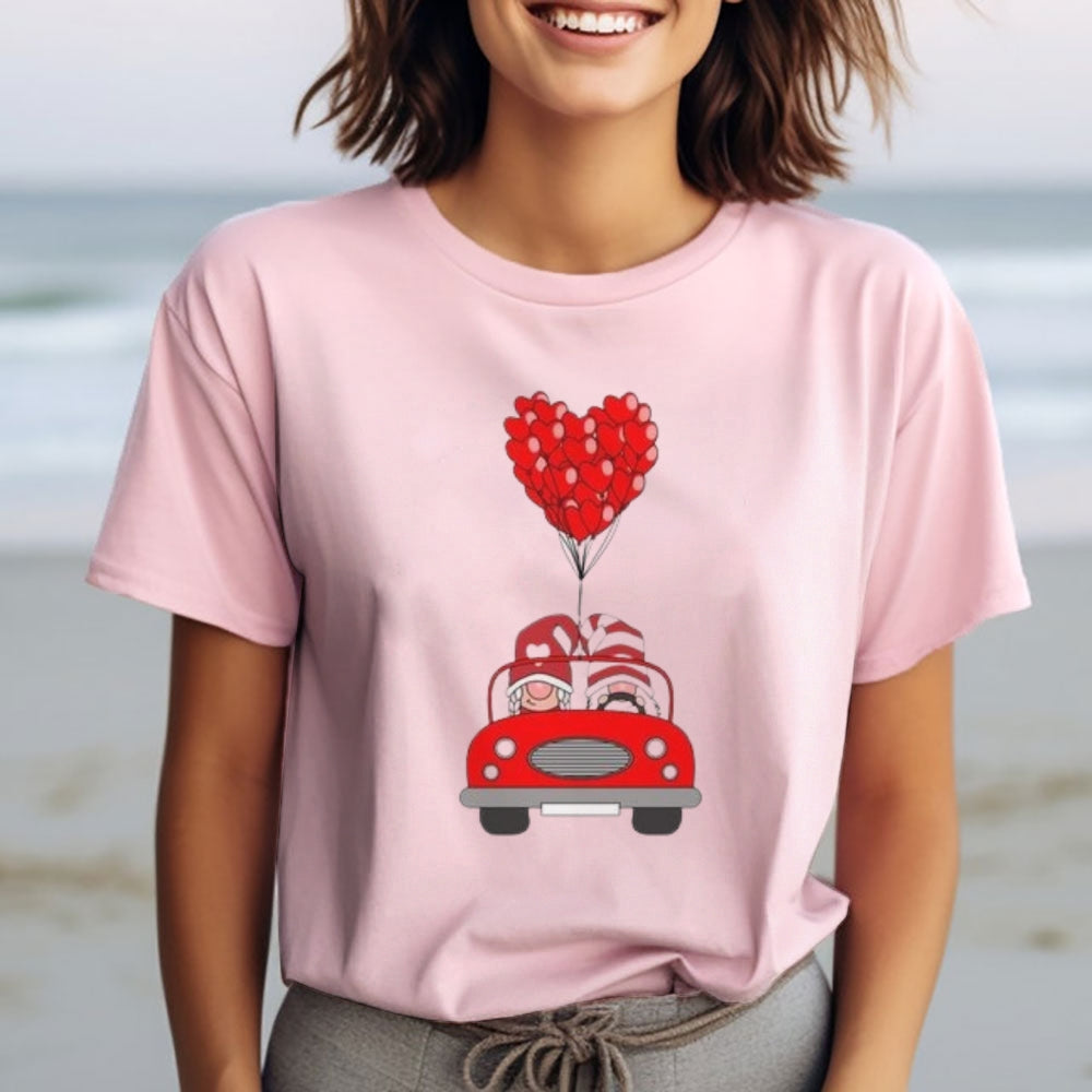 Women Love Red Heart Valentine's Day Print  Graphic T-shirt