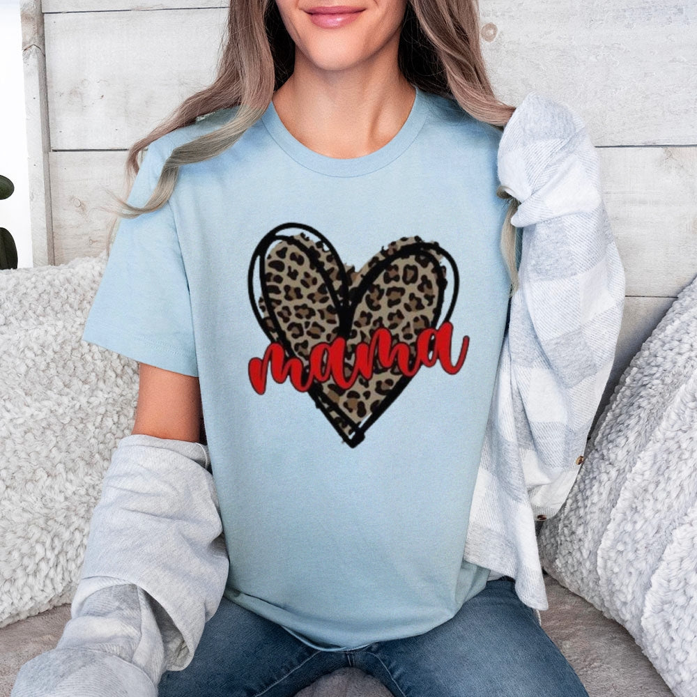 Women Love Leopard Heart Valentine's Day Print  Graphic T-shirt