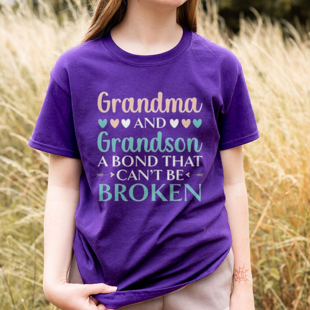 Women Grandma and Grandson A Bond That Can't Be Broken Print Graphic T-shirt