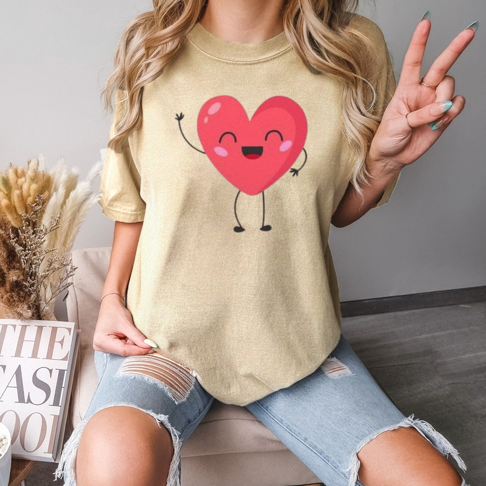 Women Love Pink Heart Valentine's Day Print  Graphic T-shirt