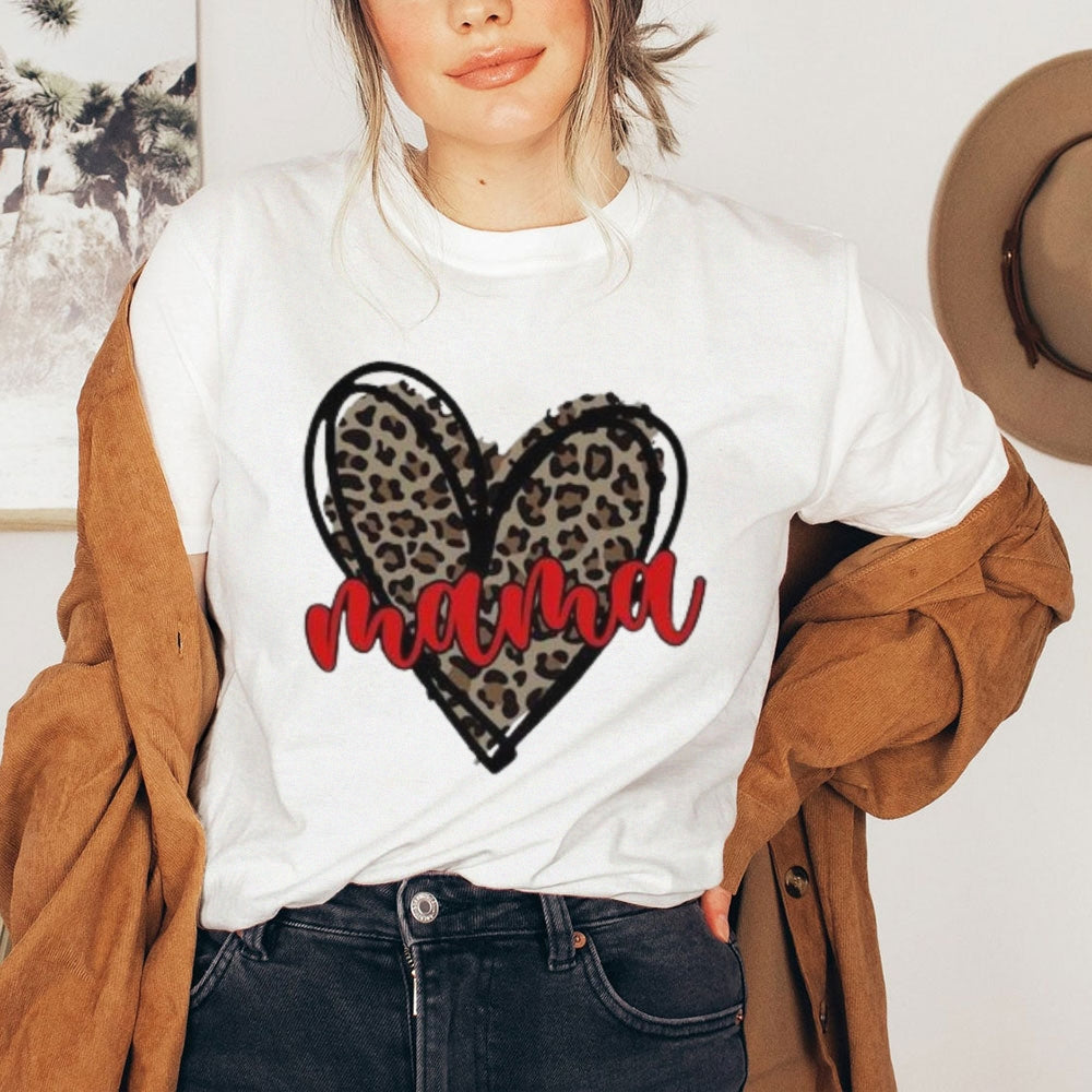 Women Love Leopard Heart Valentine's Day Print  Graphic T-shirt