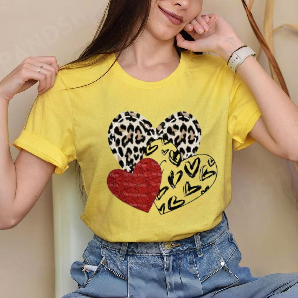 Women Love Leopard Heart Valentine's Day Print Graphic T-shirt