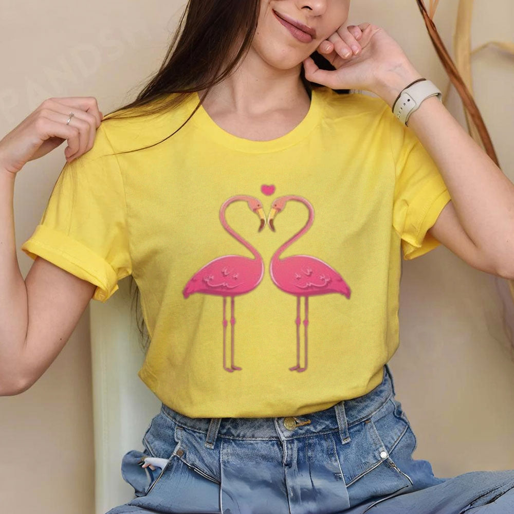 Women Love Flamingo For Valentine's Day Print Graphic T-shirt