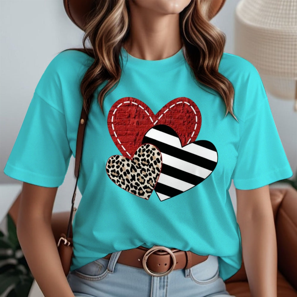 Women Love Leopard Heart Valentine's Day Print  Graphic T-shirt