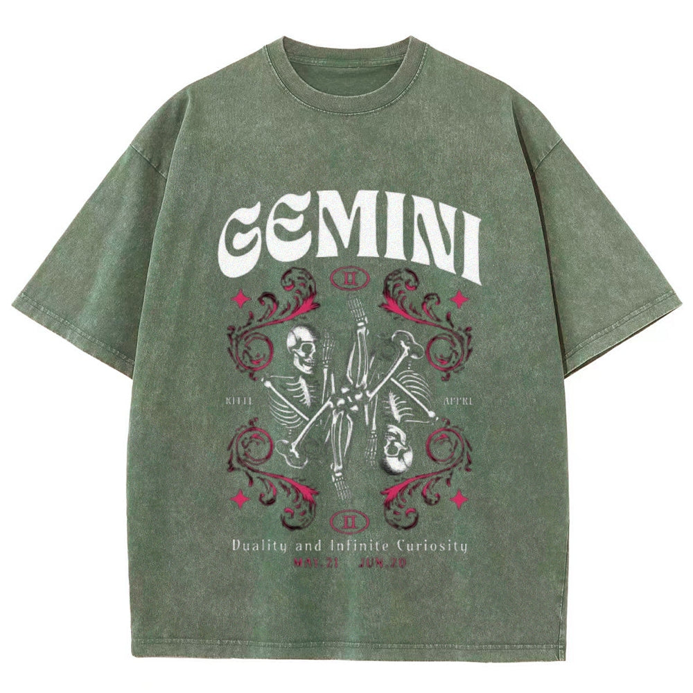 Women Washed Vintage Gemini Skull Graphic T-shirt