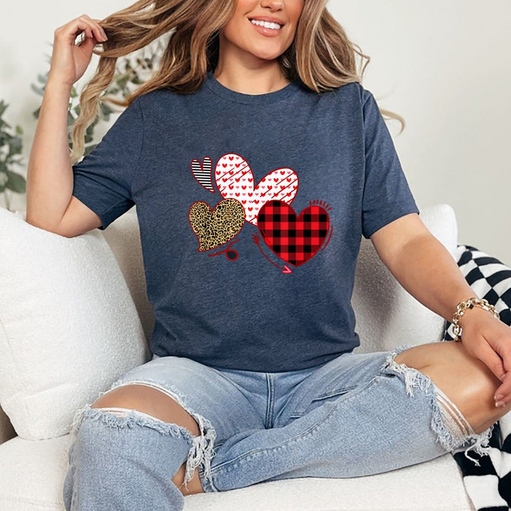 Women Love Leopard Heart Valentine's Day Print Graphic T-shirt