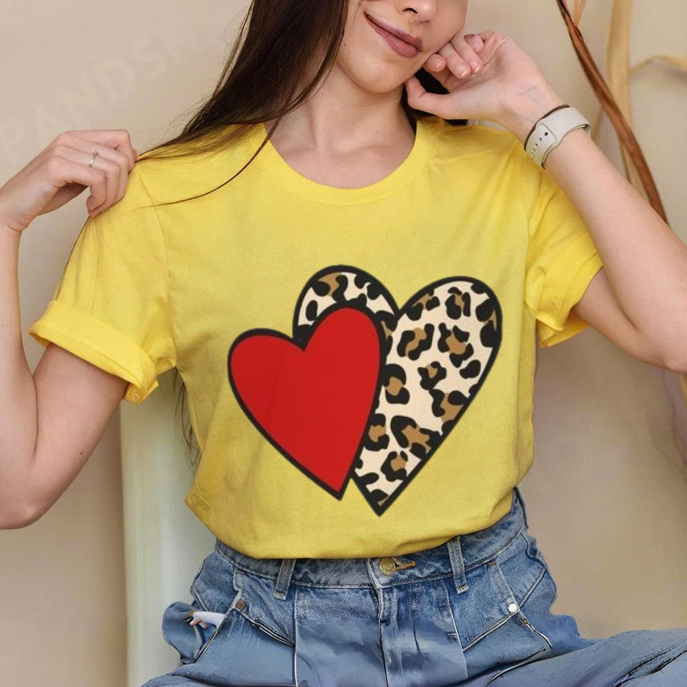 Women Love Leopard Heart Valentine's Day Print  Graphic T-shirt