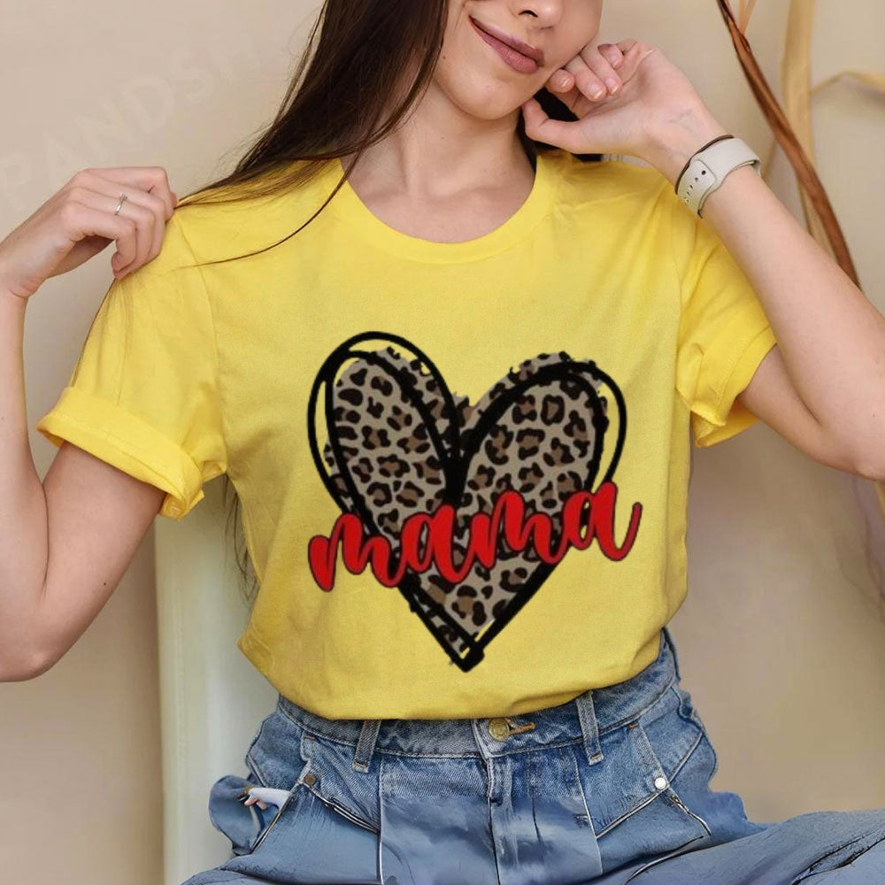 Women Love Leopard Heart Valentine's Day Print  Graphic T-shirt