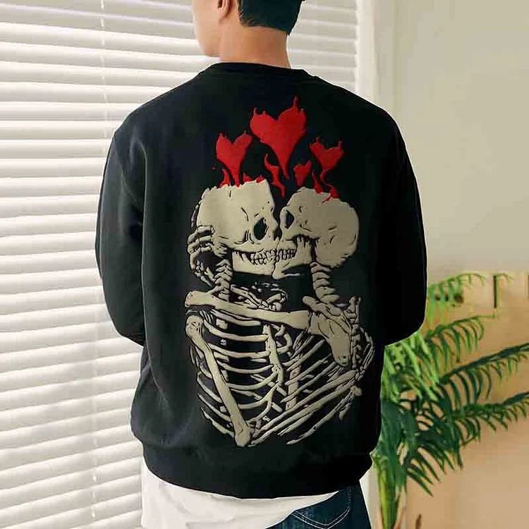 Skulls and red hearts Graphic Black Print Sweatshirt