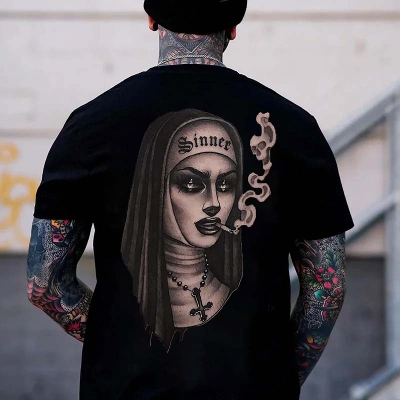 Smoking Nun Printed Men's T-shirt