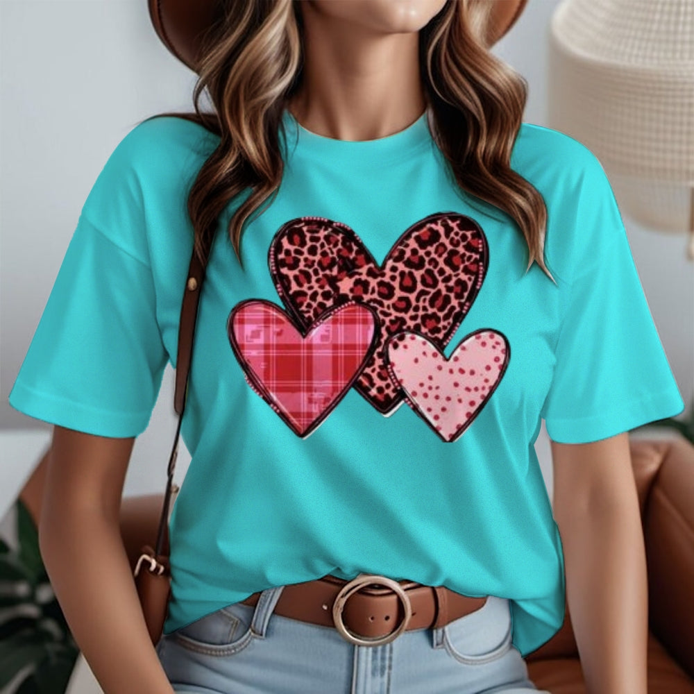 Women Love Leopard Heart Valentine's Day Print  Graphic T-shirt