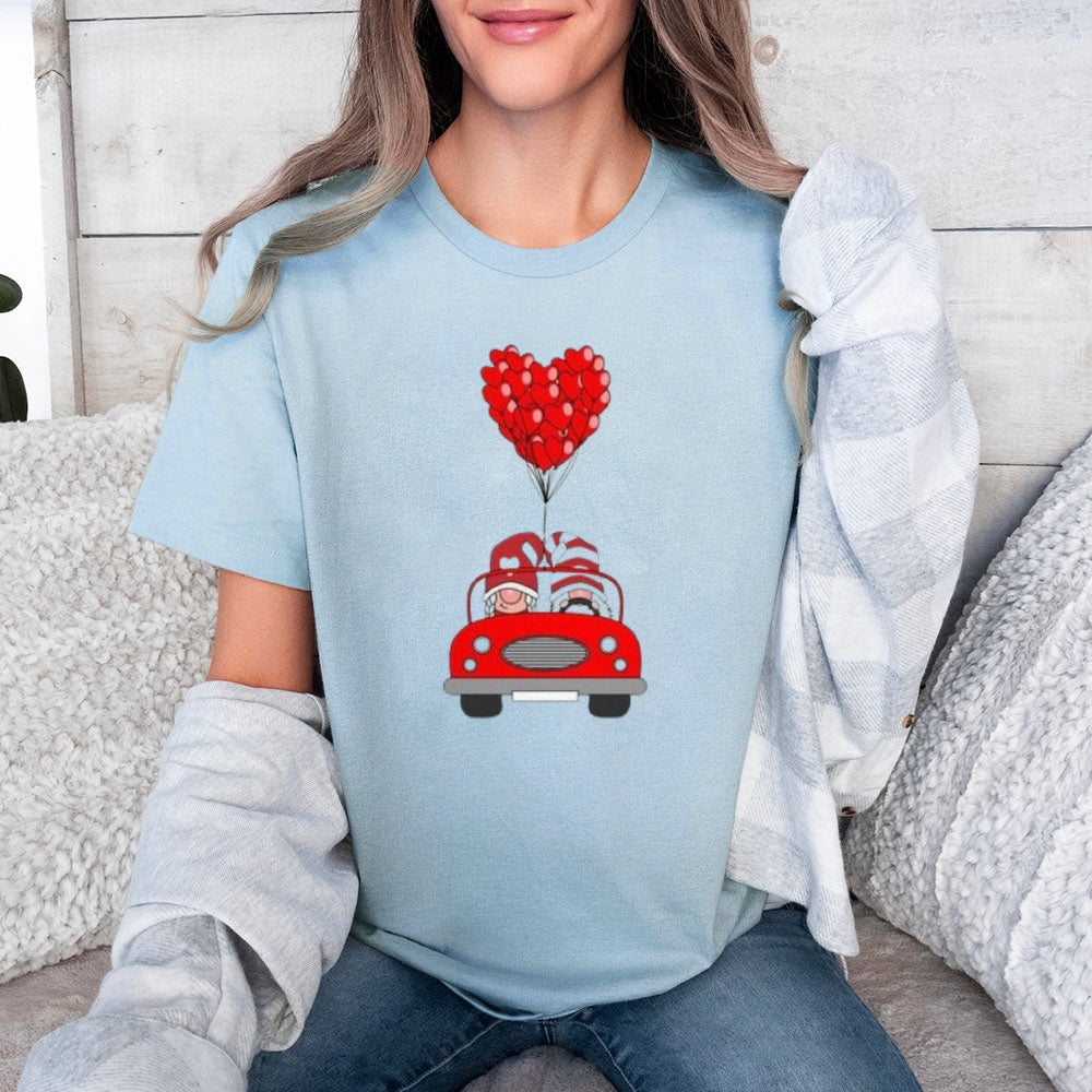 Women Love Red Heart Valentine's Day Print  Graphic T-shirt