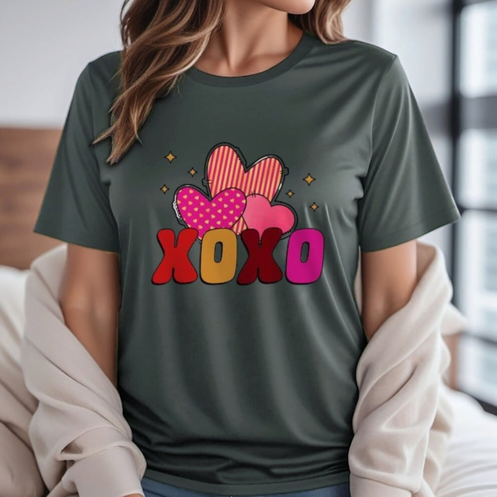 Women Love Red Heart Valentine's Day Print Graphic T-shirt