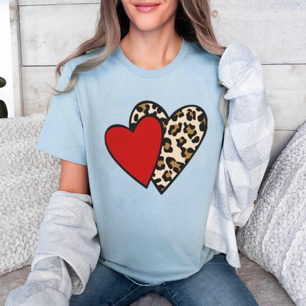 Women Love Leopard Heart Valentine's Day Print  Graphic T-shirt