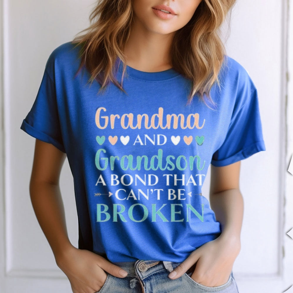 Women Grandma and Grandson A Bond That Can't Be Broken Print Graphic T-shirt