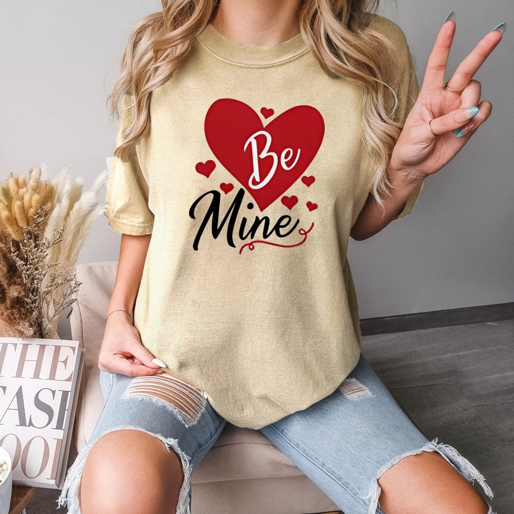 Women Valentine's Day Be Mine Love Heart Print Graphic T-shirt